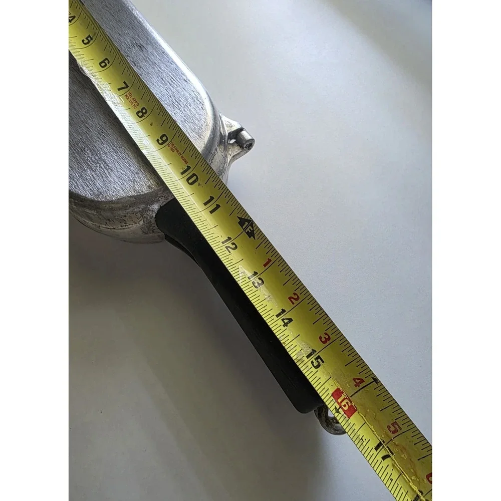 Vintage Miracle Maid Cookware G2 Hinged Folding Omelet Fish Pan Cast Aluminum